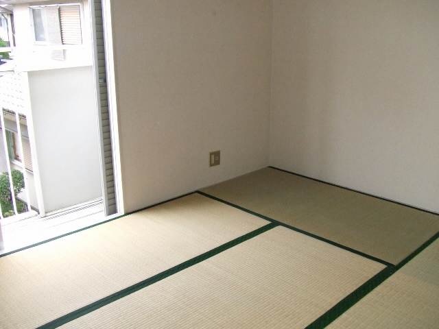 内装２