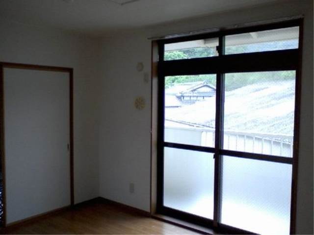 内装４
