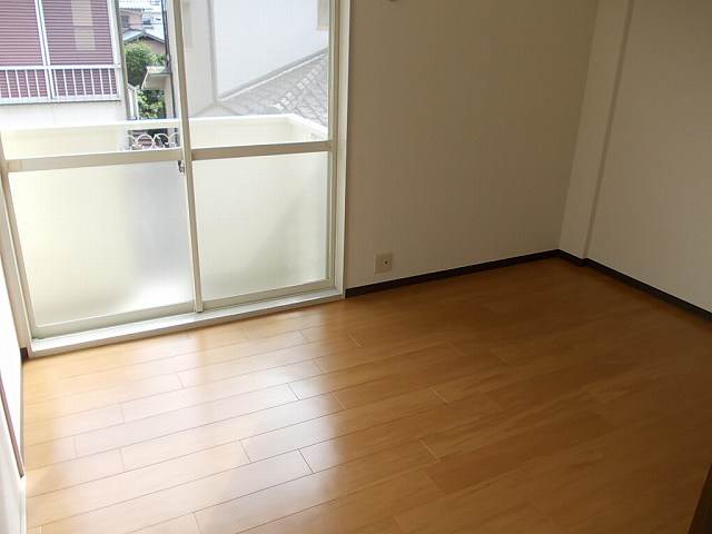 内装２