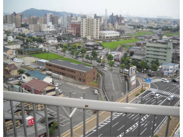 内装４