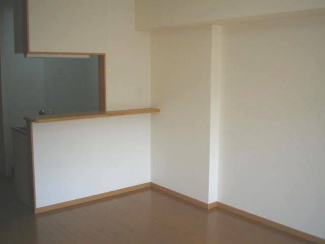 内装６
