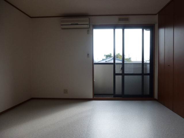 内装４