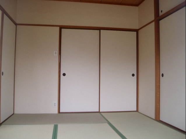 内装１