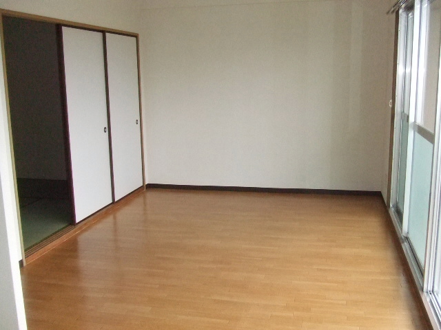 内装１