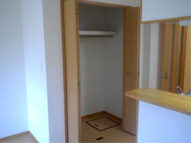 内装２