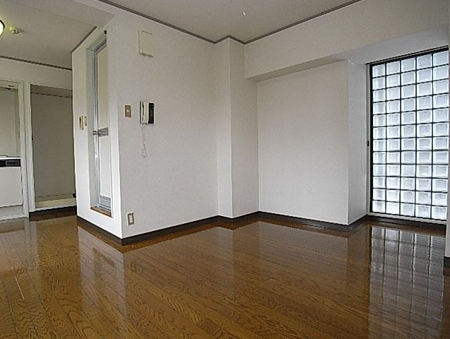 内装１
