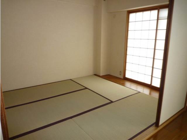 内装３