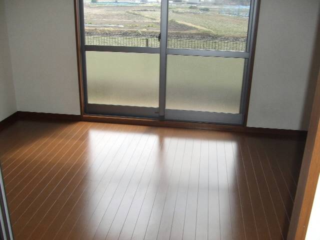 内装３