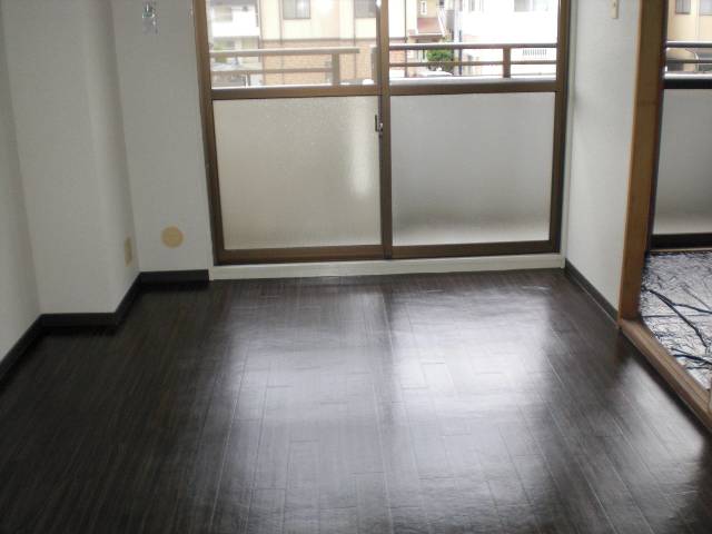 内装６