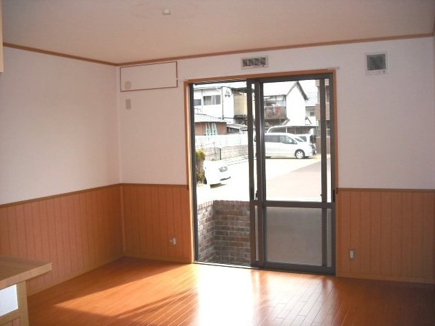 内装４