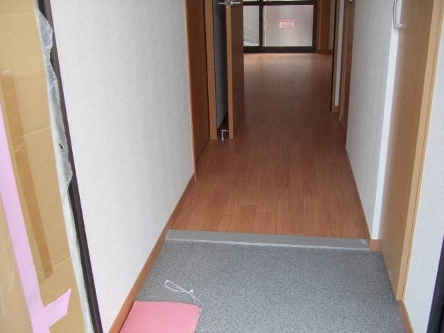 内装３