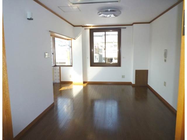 内装２