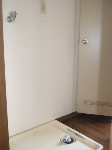 内装８