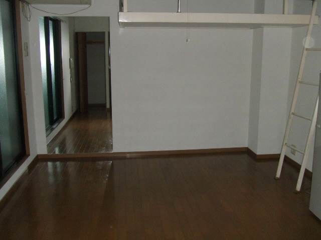 内装１