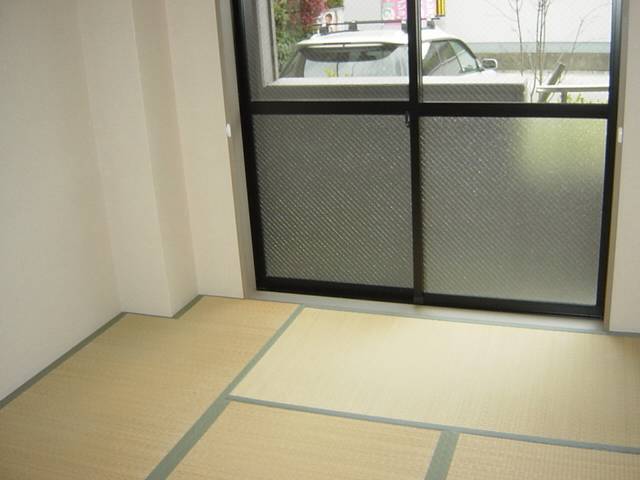 内装３