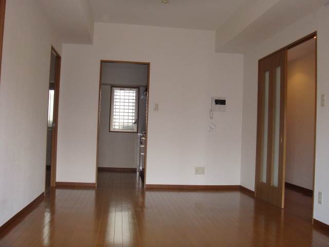 内装１