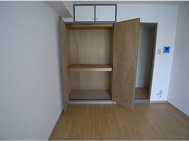 内装３