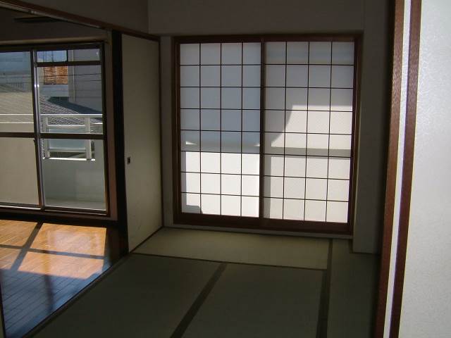 内装３