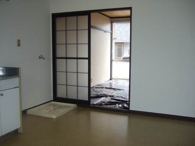 内装２