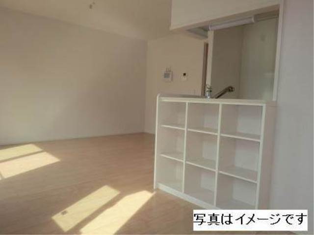 内装２
