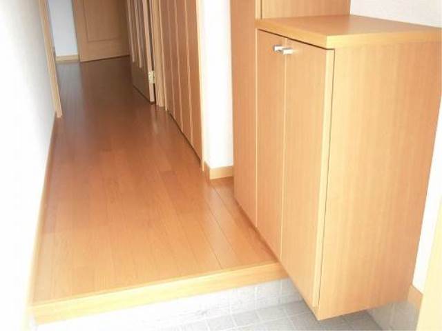 内装６