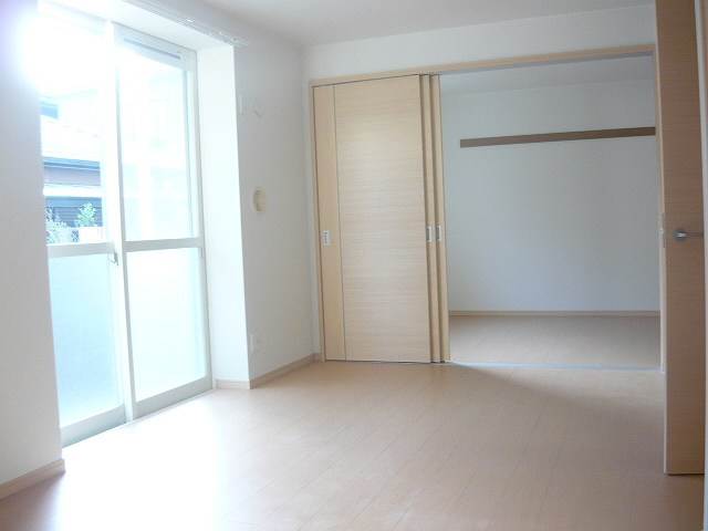内装２
