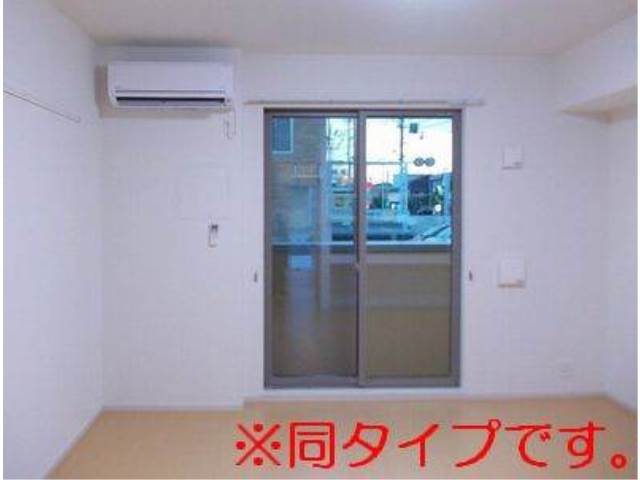 内装４