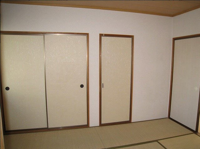 内装２
