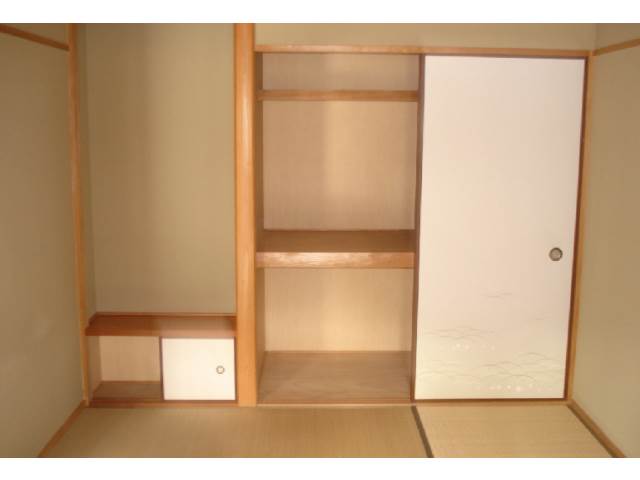 内装２