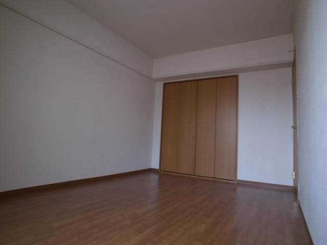 内装２