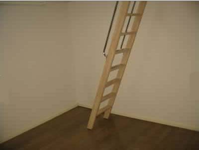内装９