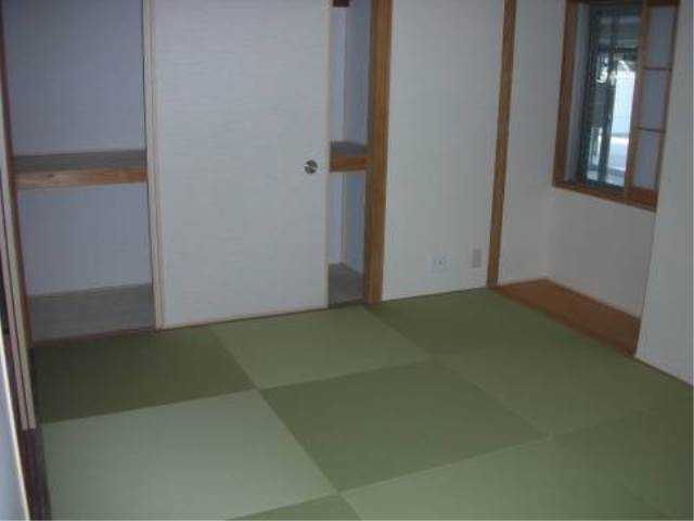 内装４