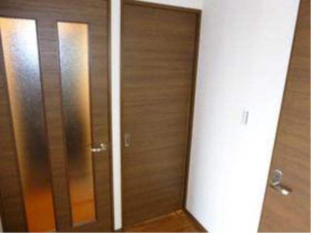 内装４