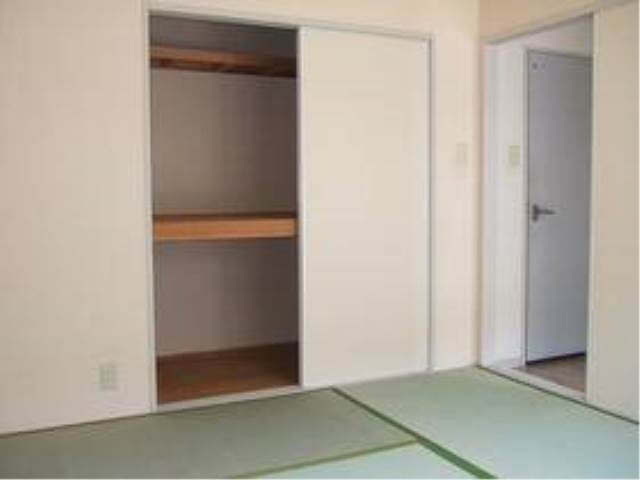 内装３