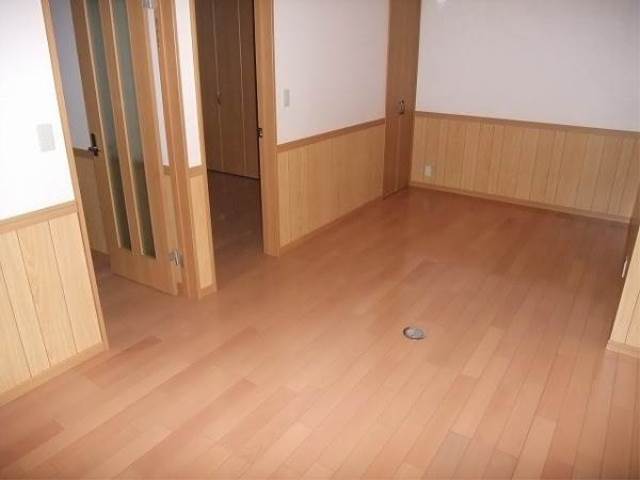 内装４