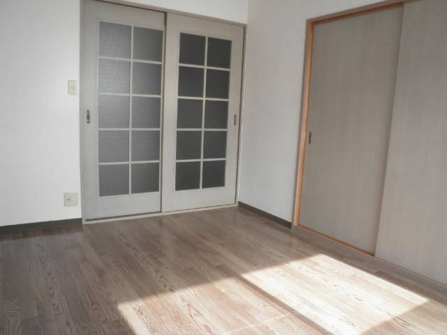 内装７
