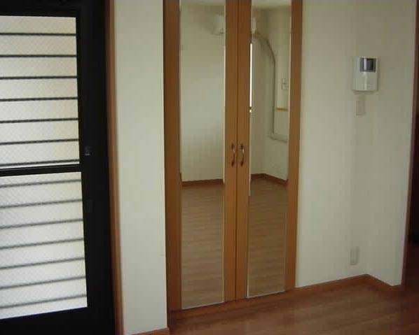 内装４
