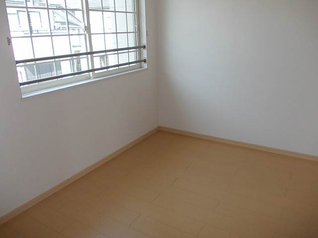 内装４