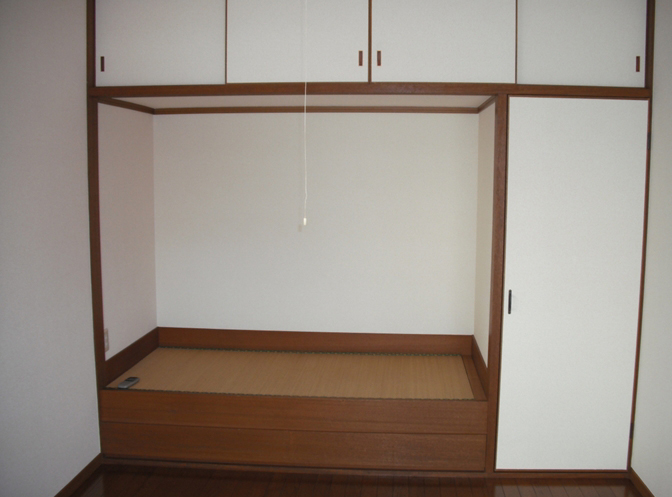 内装４