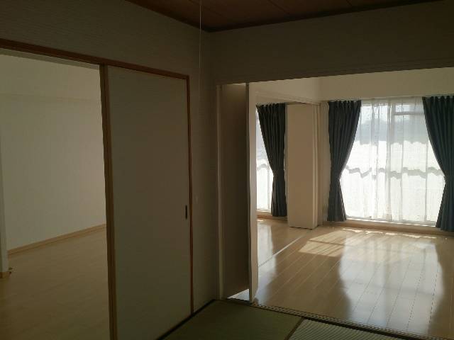 内装６