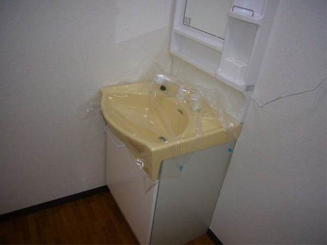 内装４