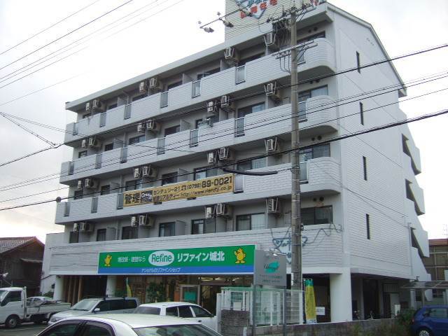 0/ジュネス伊伝居