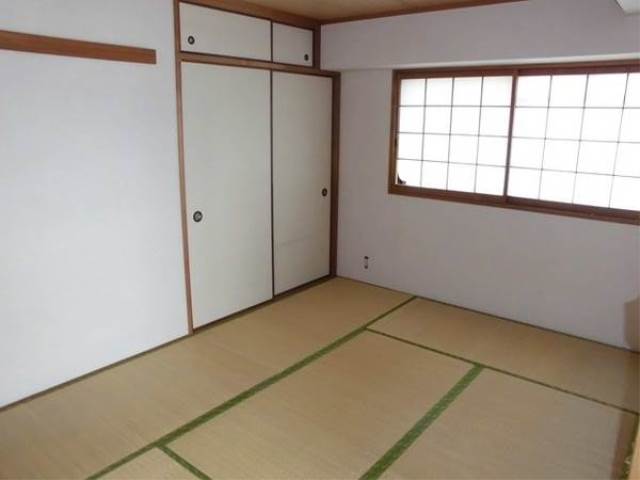 内装３