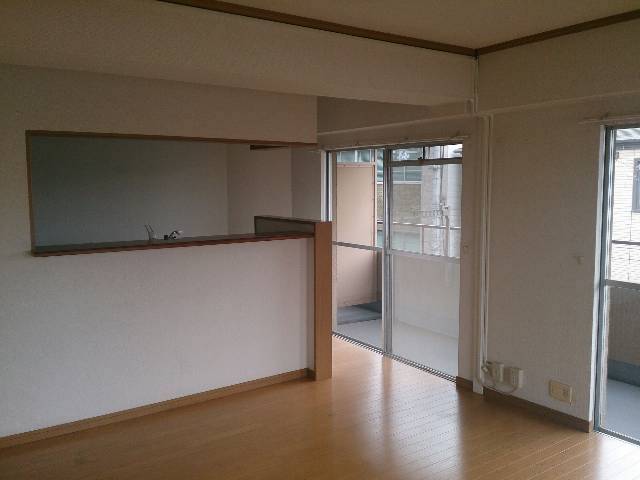 内装１