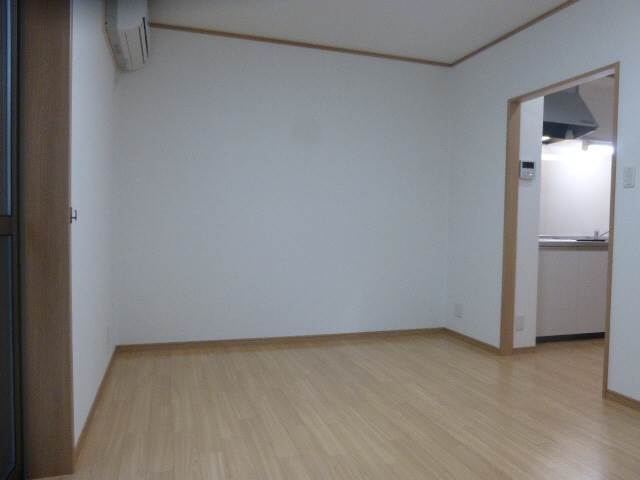 内装１