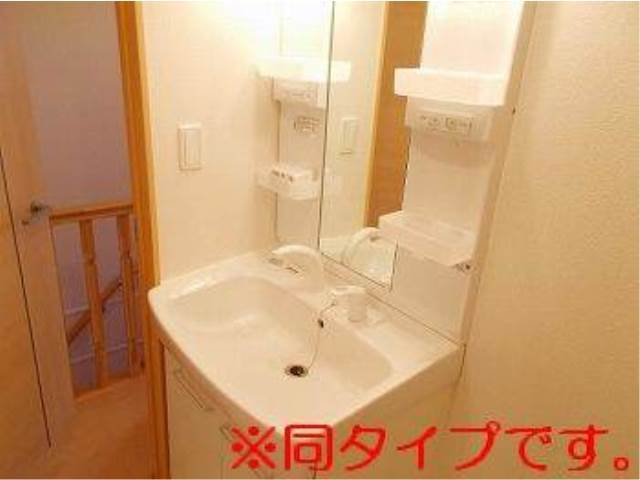 内装６