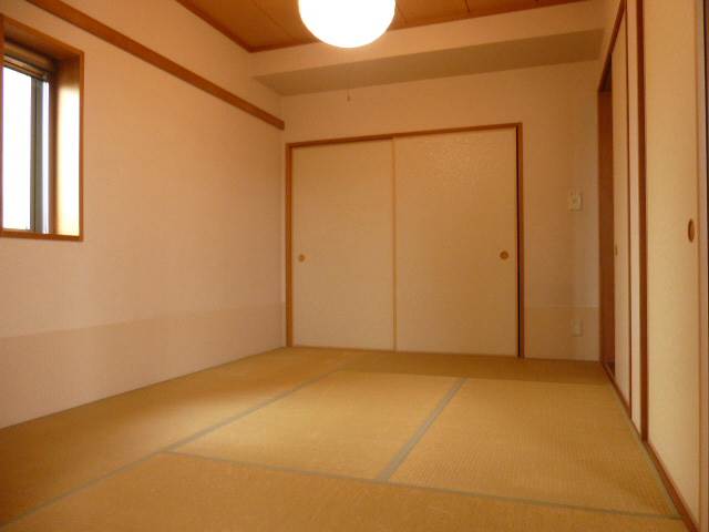 内装４