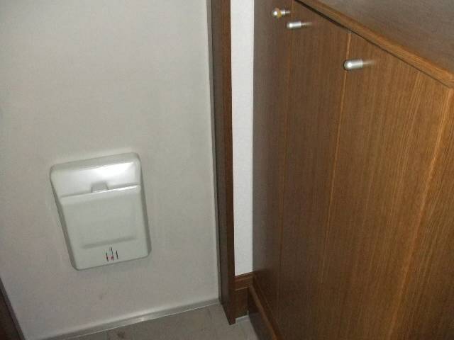 内装８
