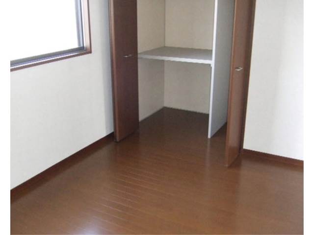 内装４