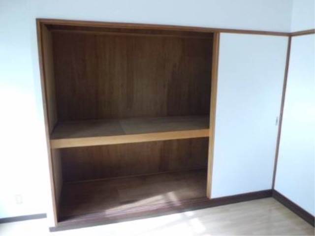 内装４